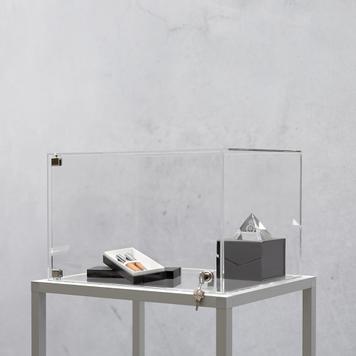 Haubenvitrine  „Construct“
